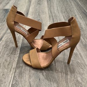 Steve madden tan leather cross heels